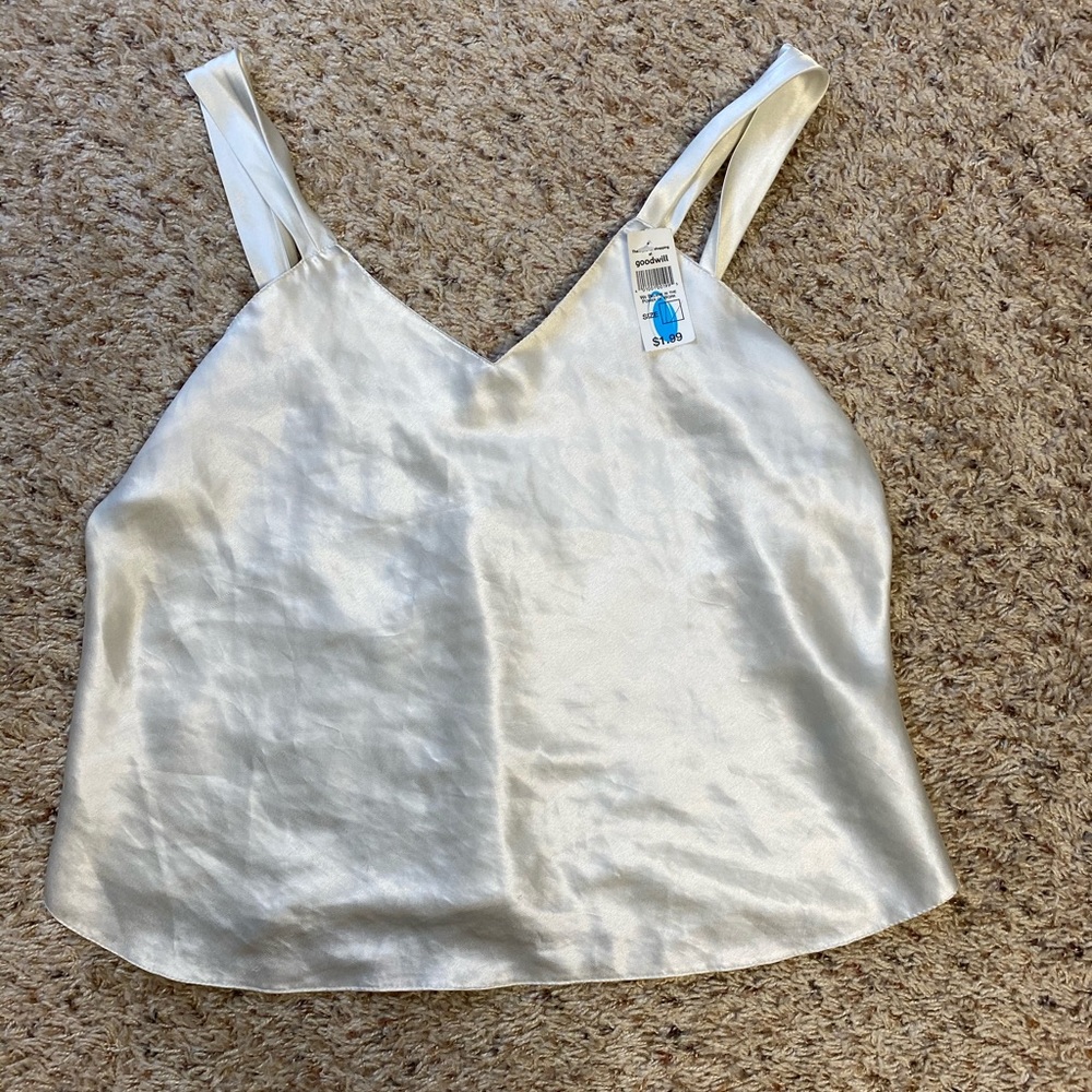 Silk crop tank